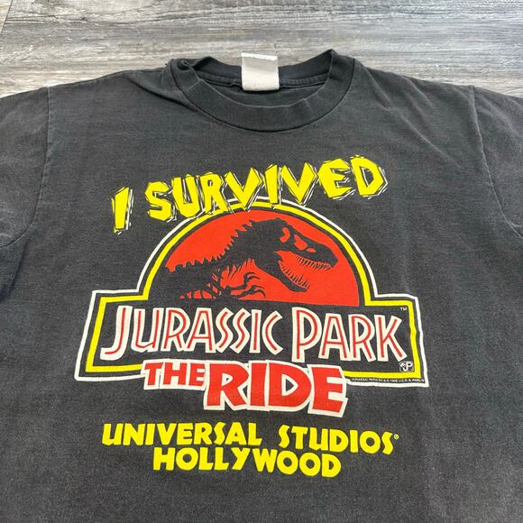 Vintage 90s Universal Studios I Survived Jurassic Park Black Women M T-Shirt USA - Picture 2 of 9